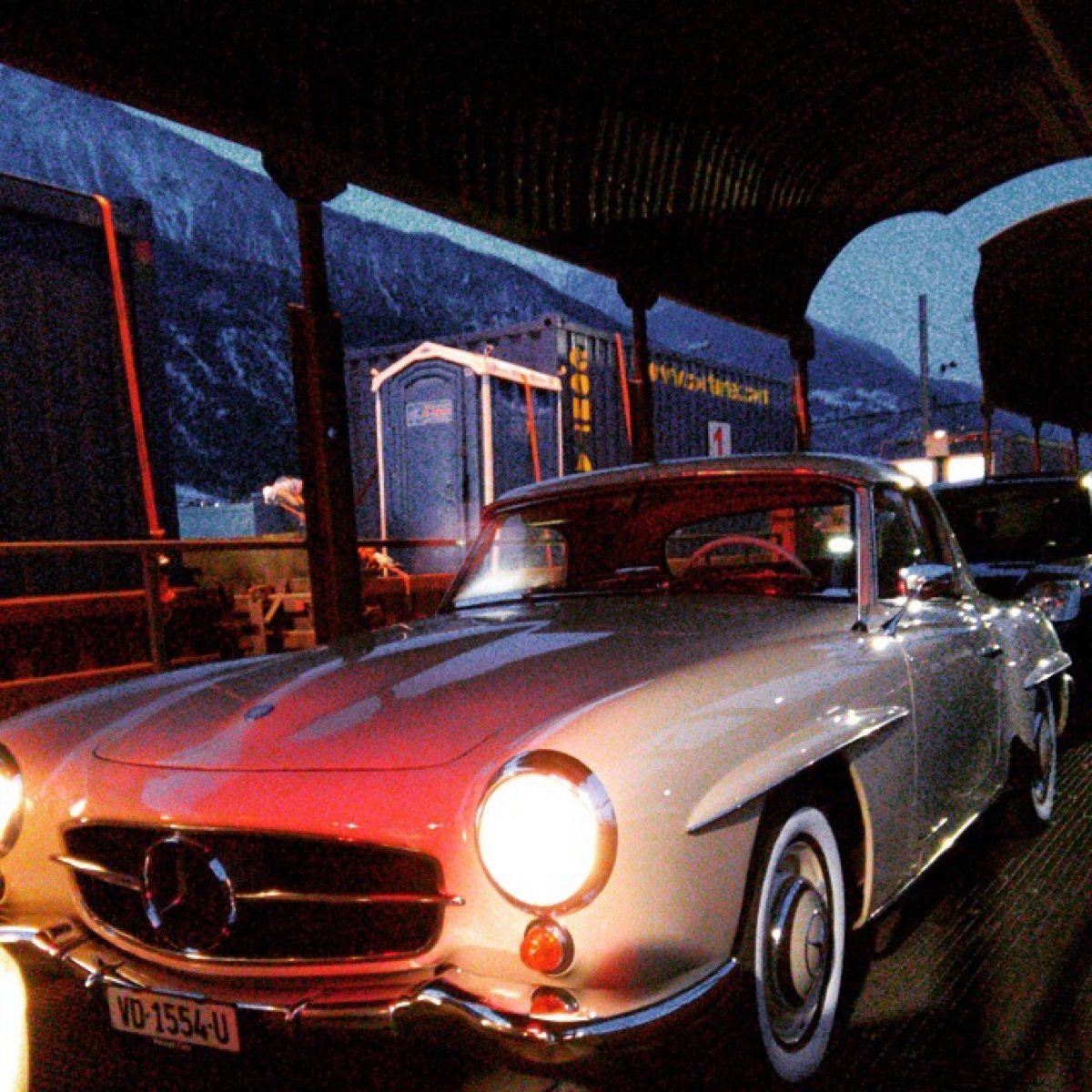 Mercedes 190 SL from