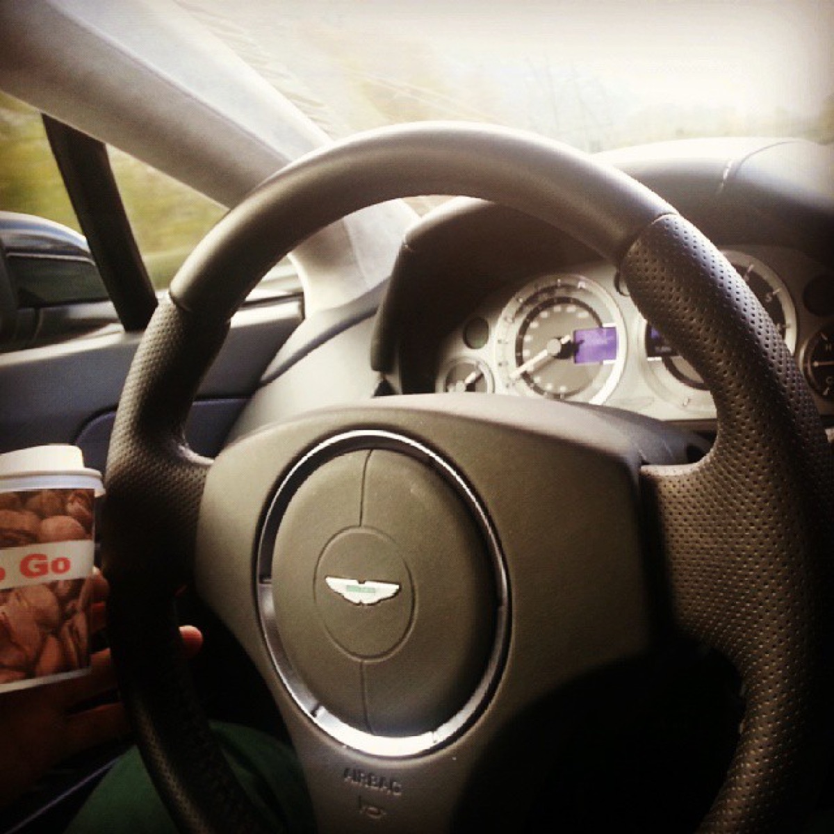 Aston Martin V8 Vantage