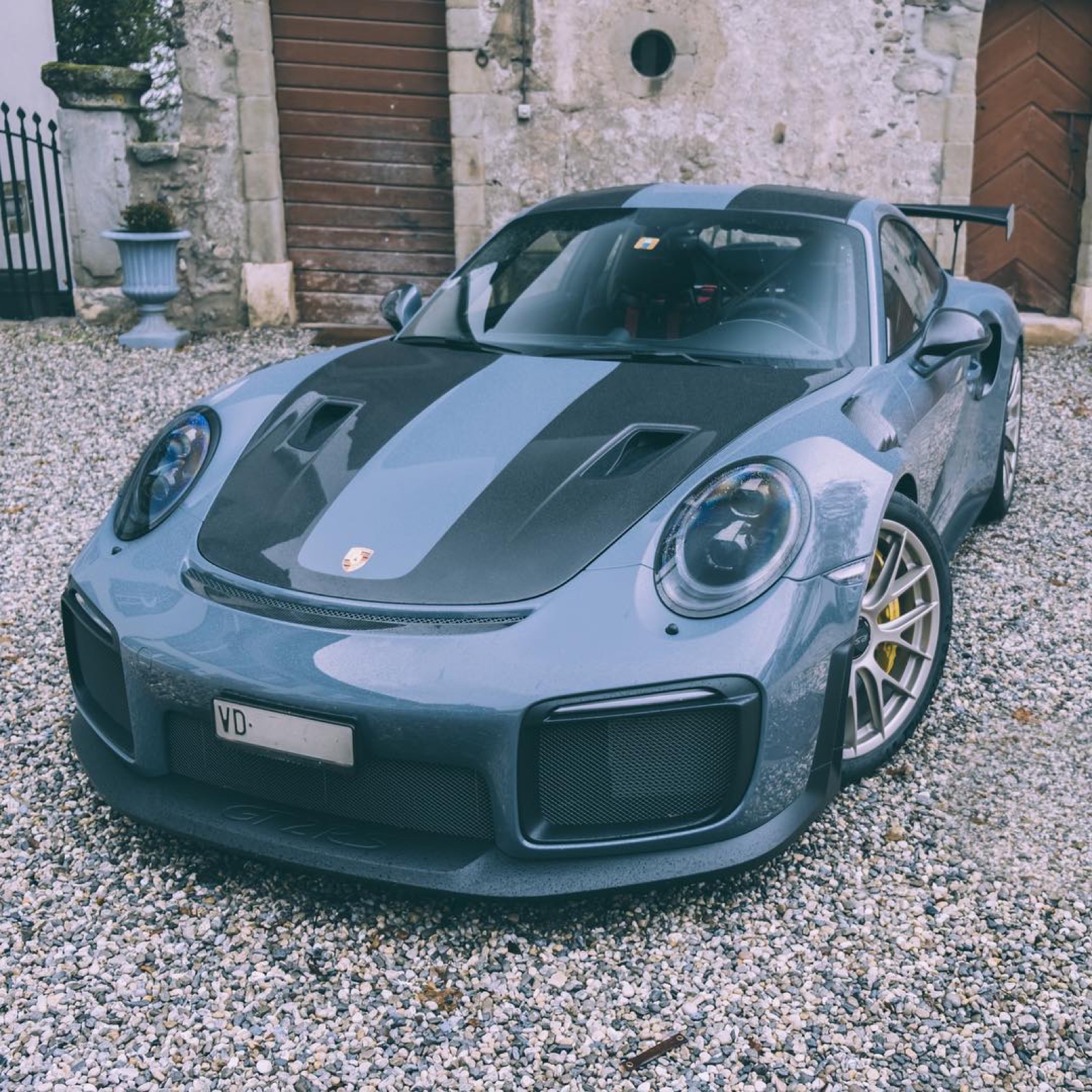 Porsche 911 GT2 RS (991.2) Weissach Package