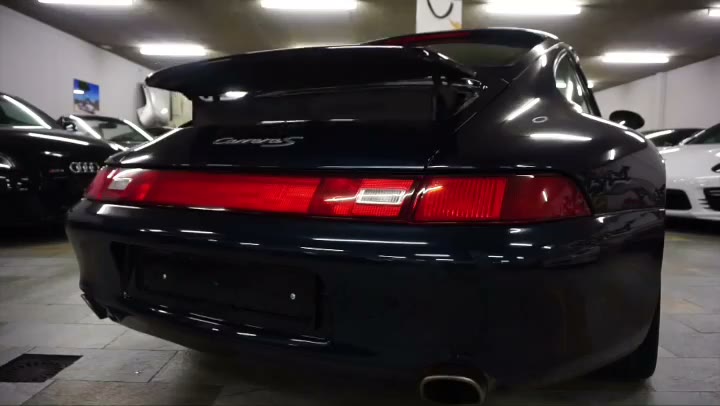 Porsche 911 Carrera S (993)
