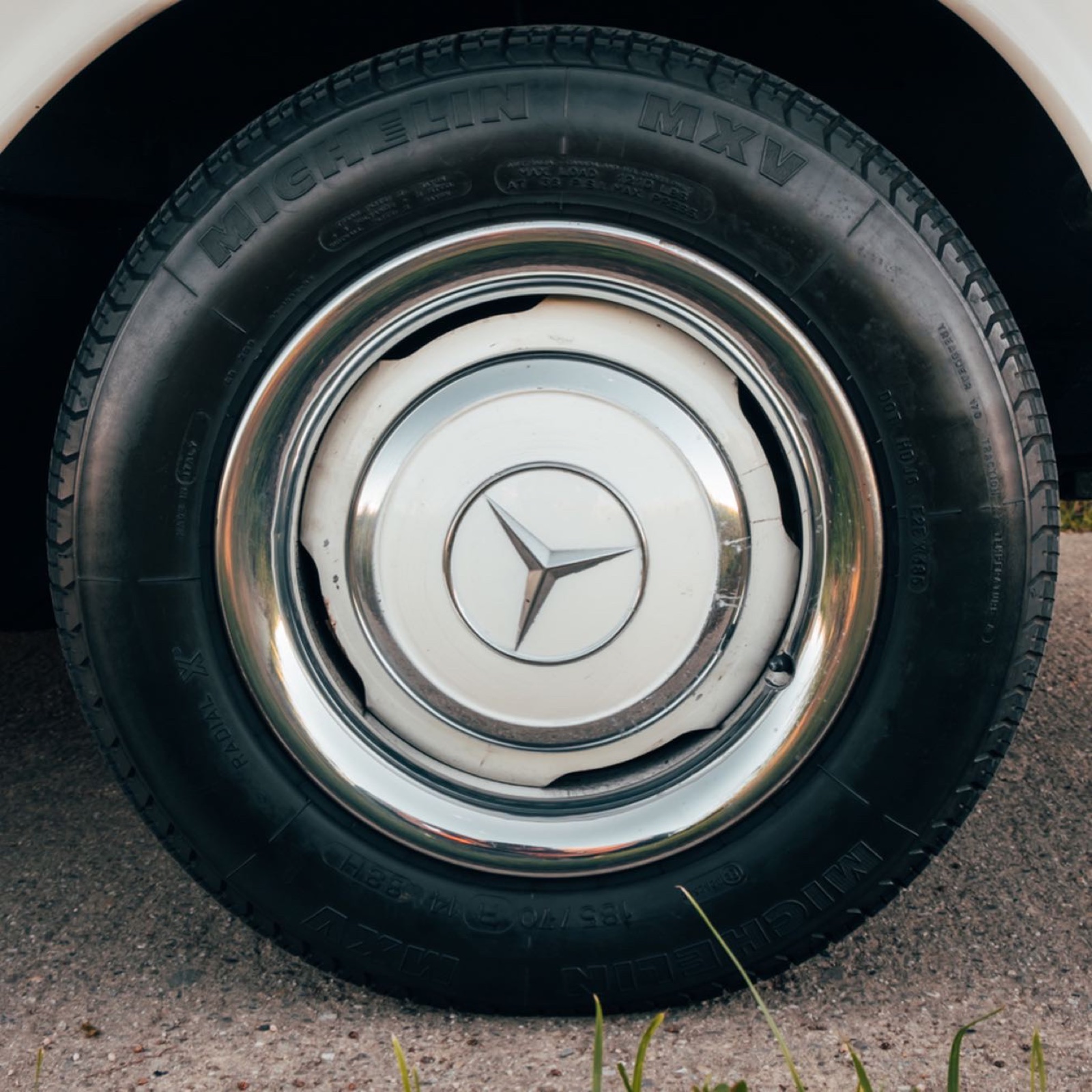 Mercedes-Benz 230 SL « Pagode »