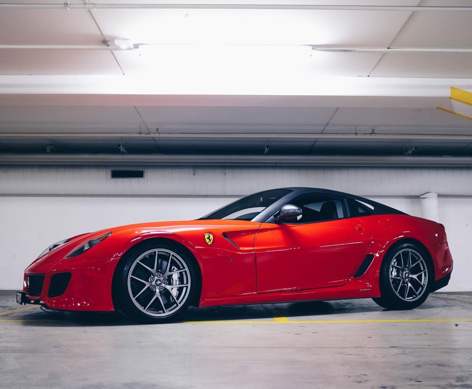 Ferrari 599
