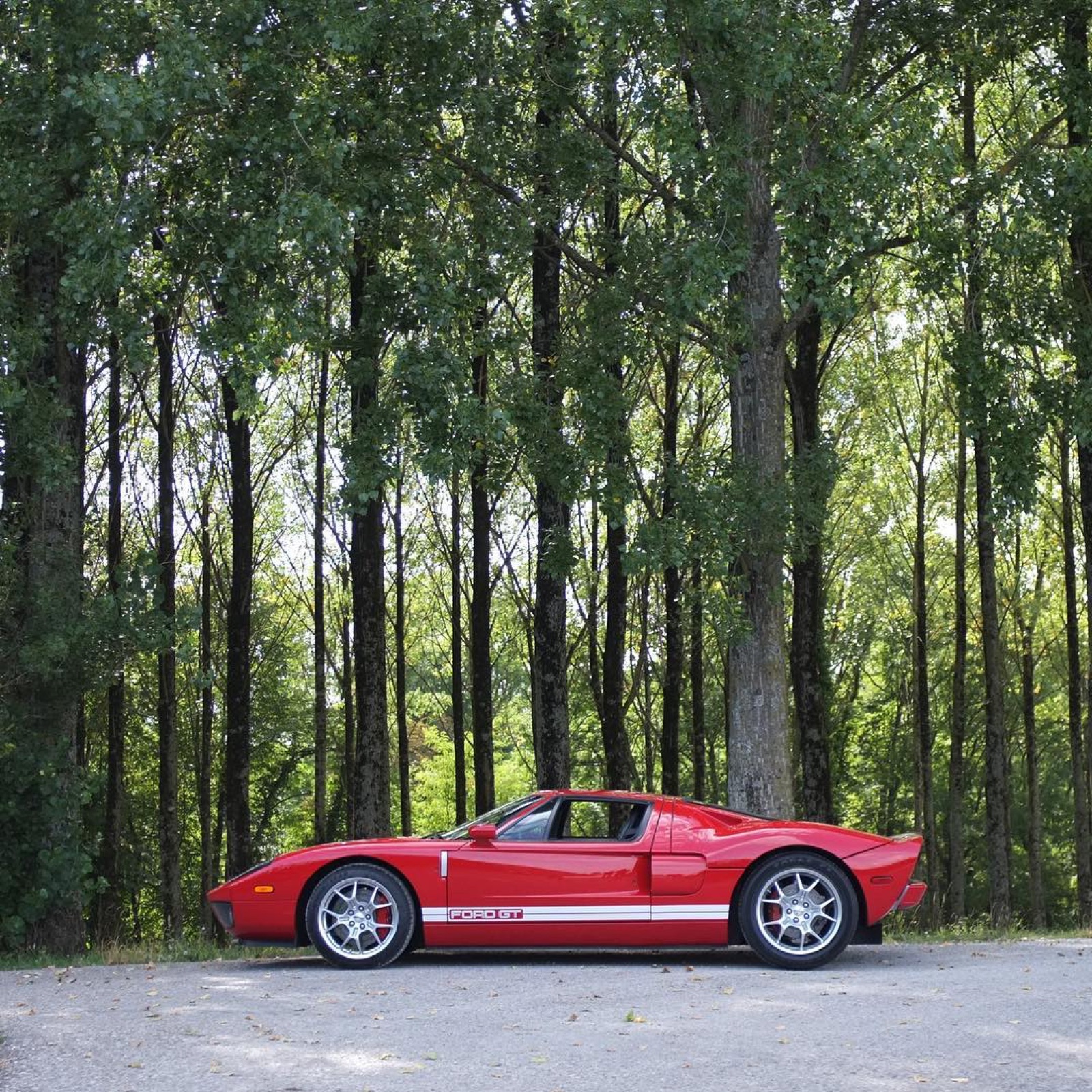 Ford GT (2005-2006)