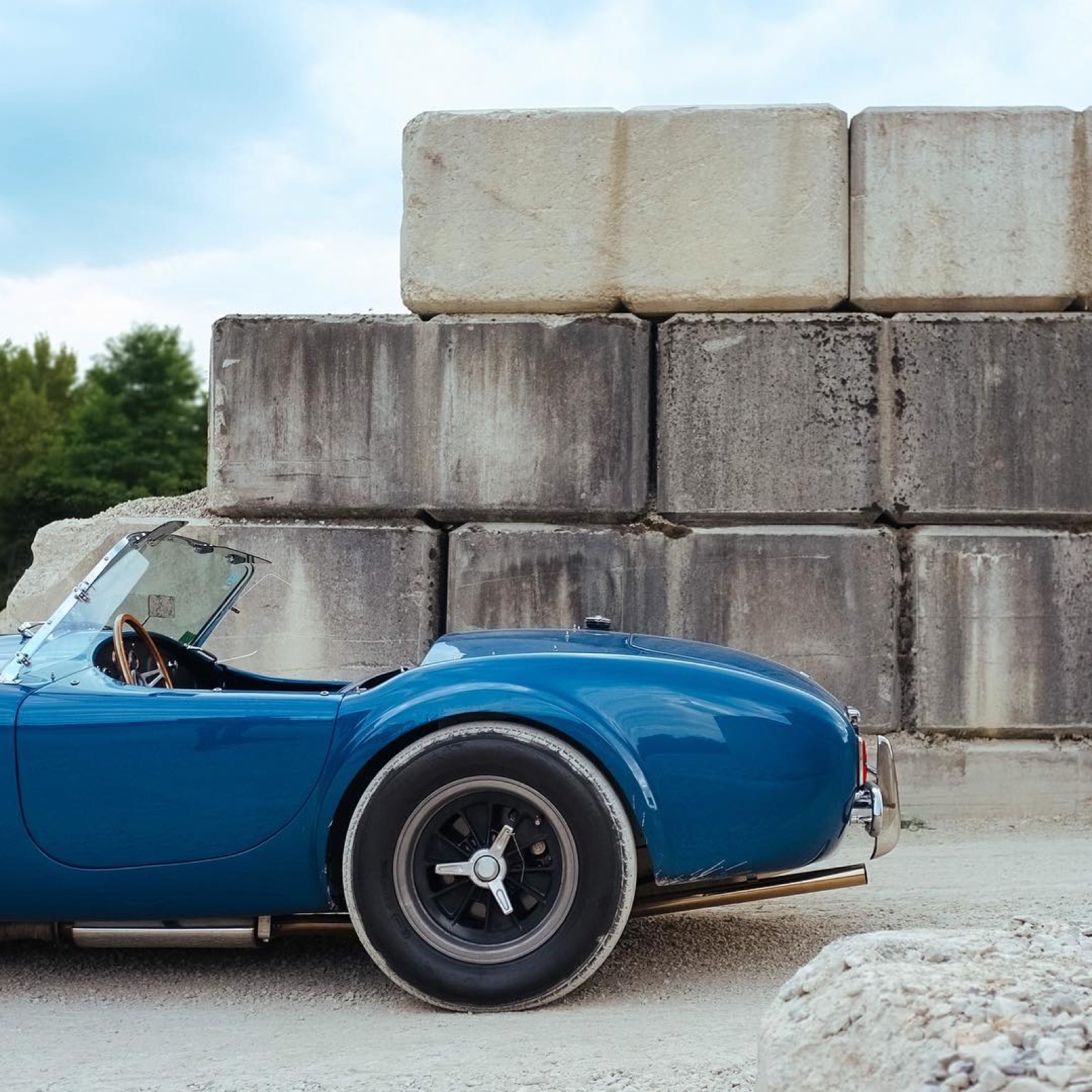 Roadster de type AC Cobra