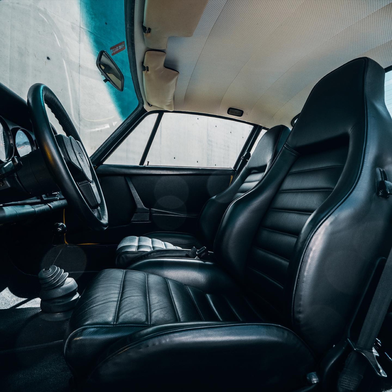Porsche 911 Carrera 2.7