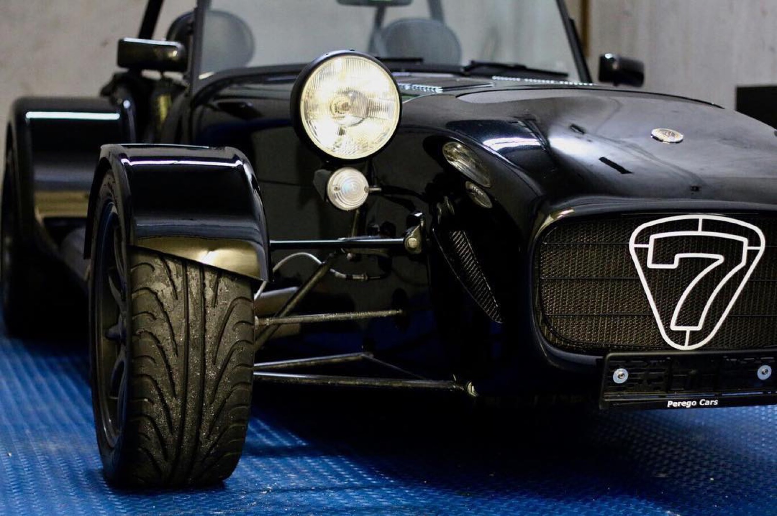 Caterham Seven CSR 200
