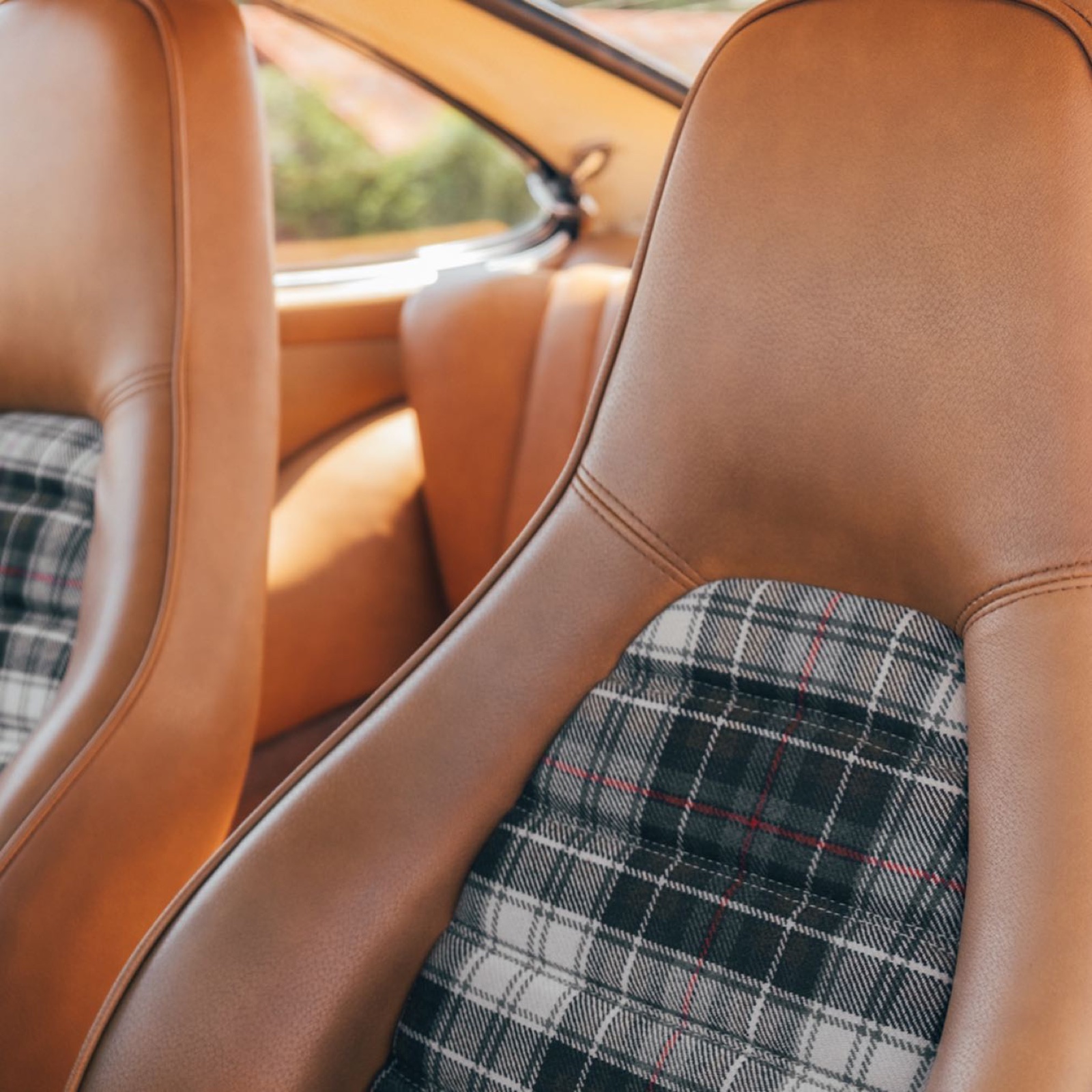 Porsche 911 2.7 (série G)