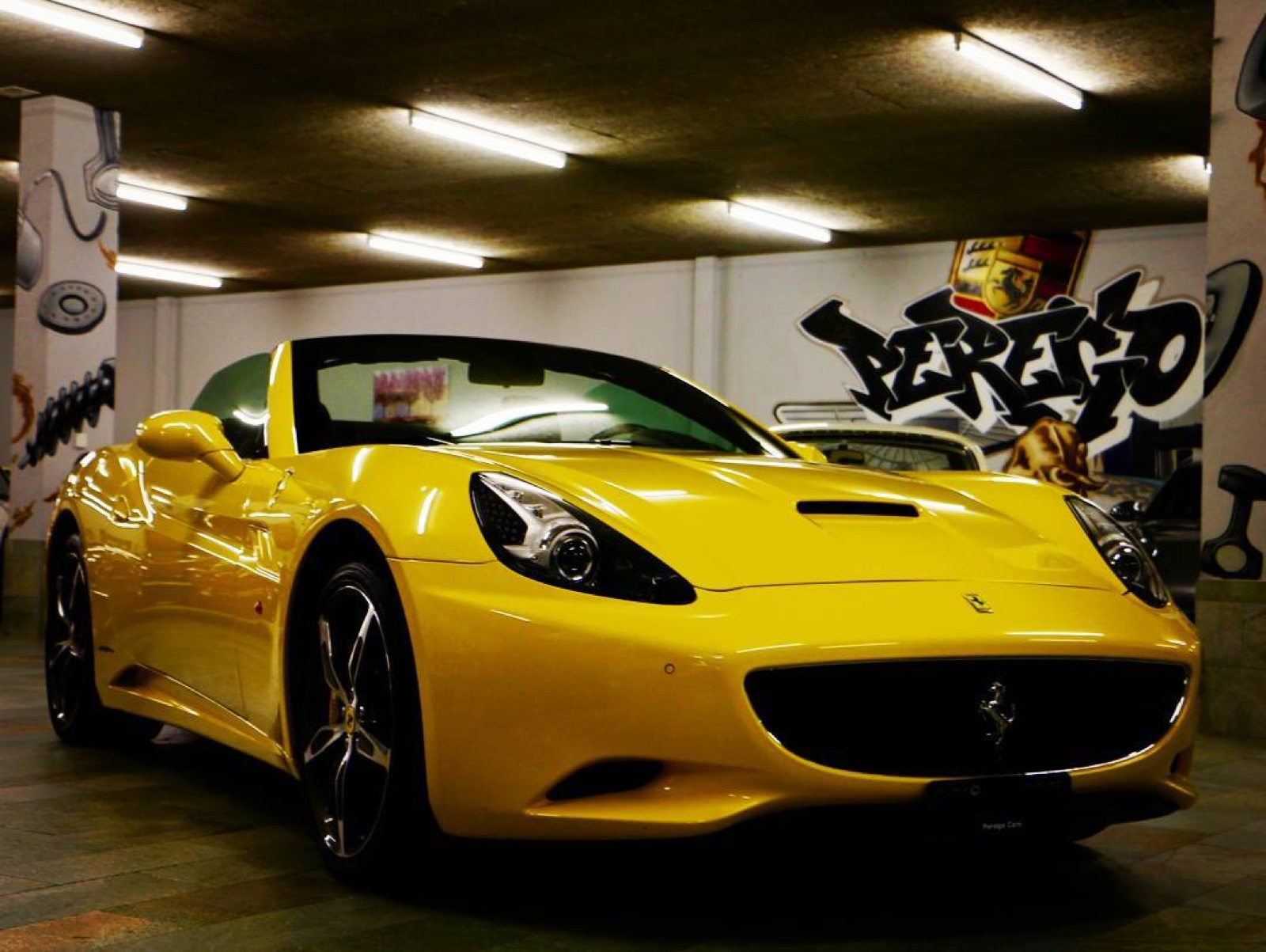 Ferrari California