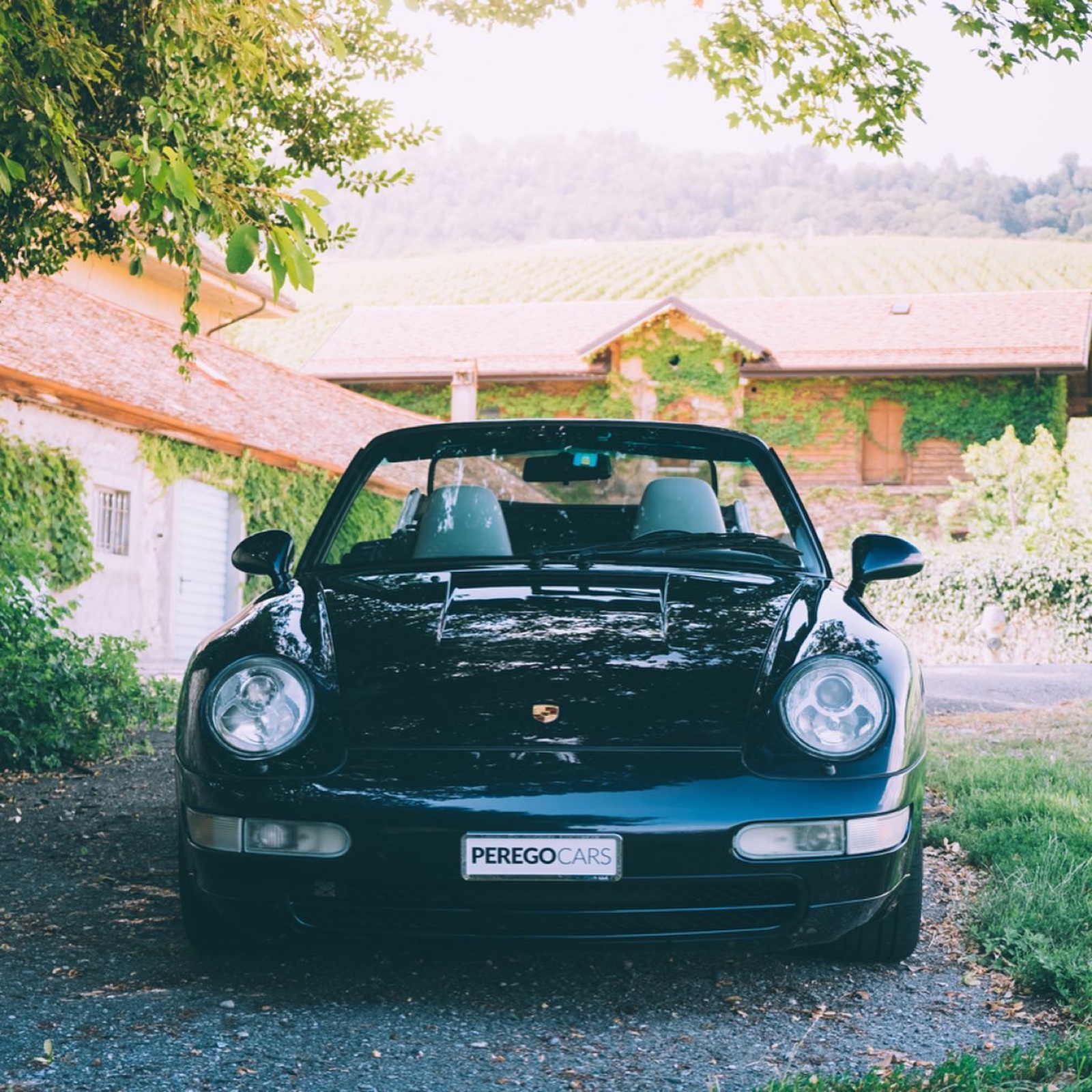 Porsche 911 Carrera 4 Cabriolet (993)