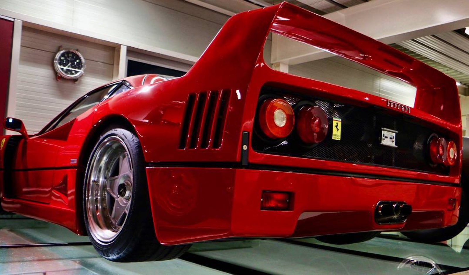 Ferrari F40