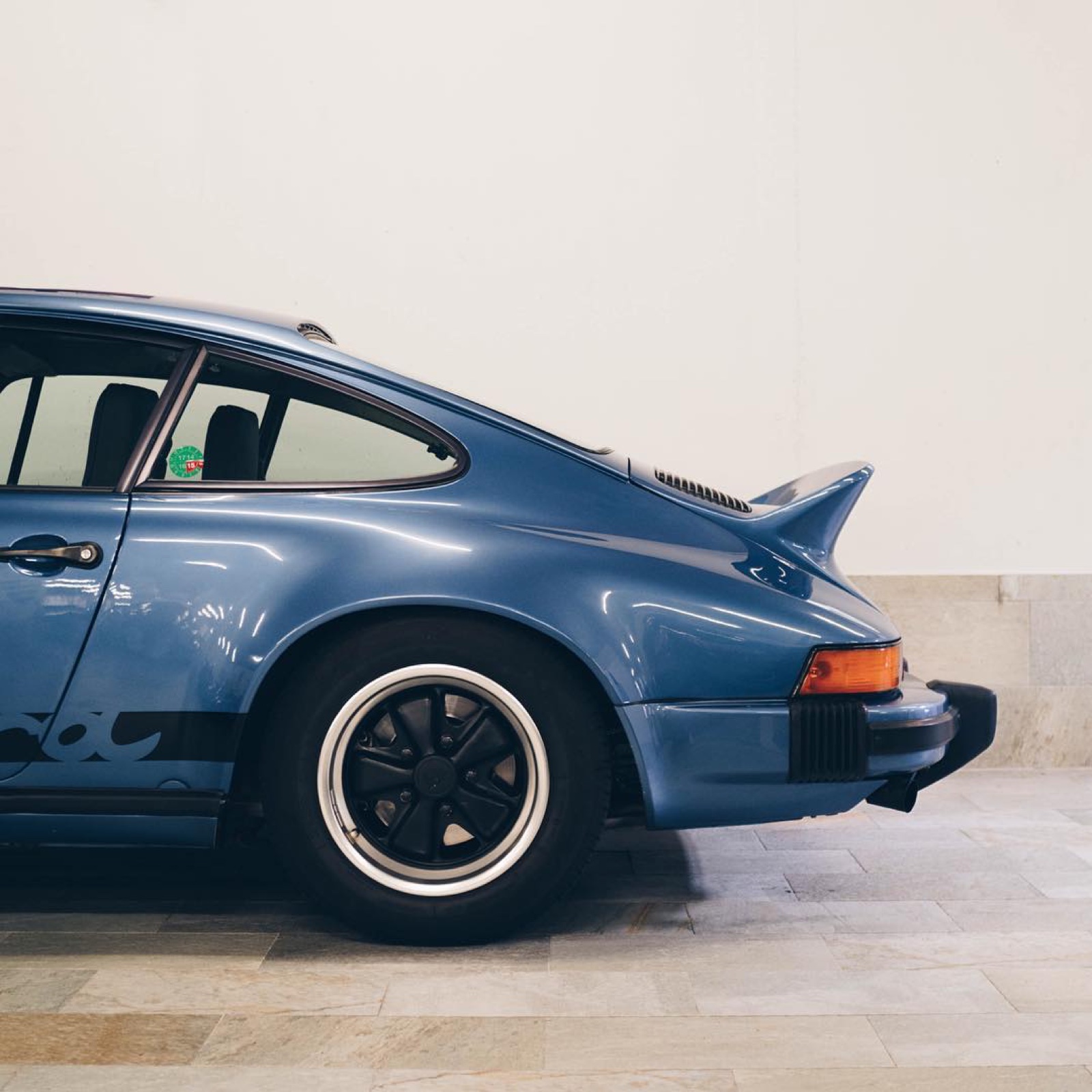 Porsche 911 Carrera 2.7 (série G)