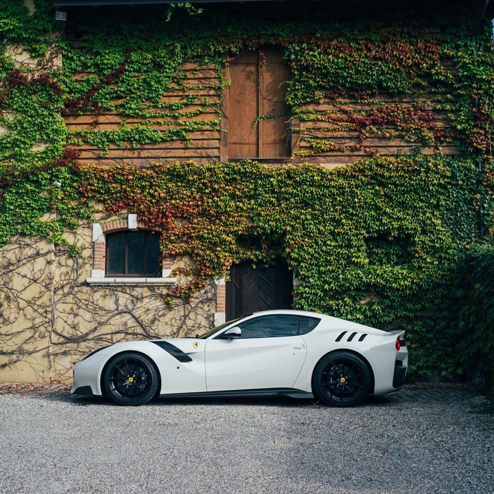 Ferrari F12tdf