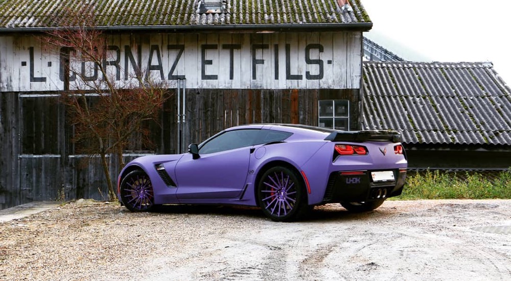 FROM L.A TO ETOY .
.
.
#chevrolet #corvette #z06 #america #m