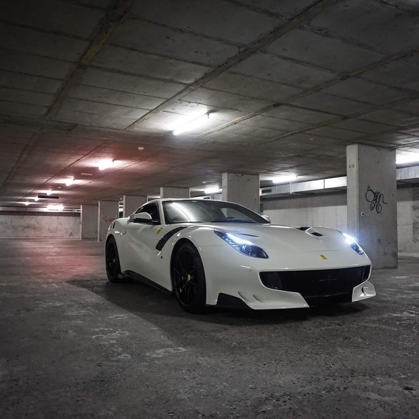 Ferrari F12tdf
