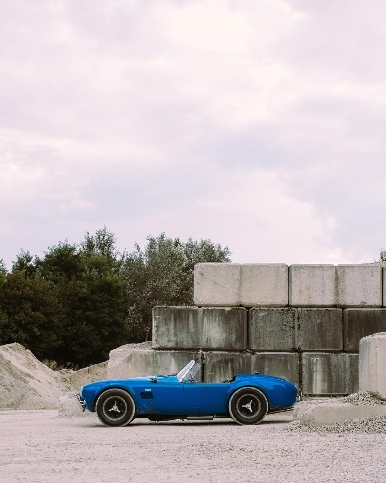 Roadster de type AC Cobra