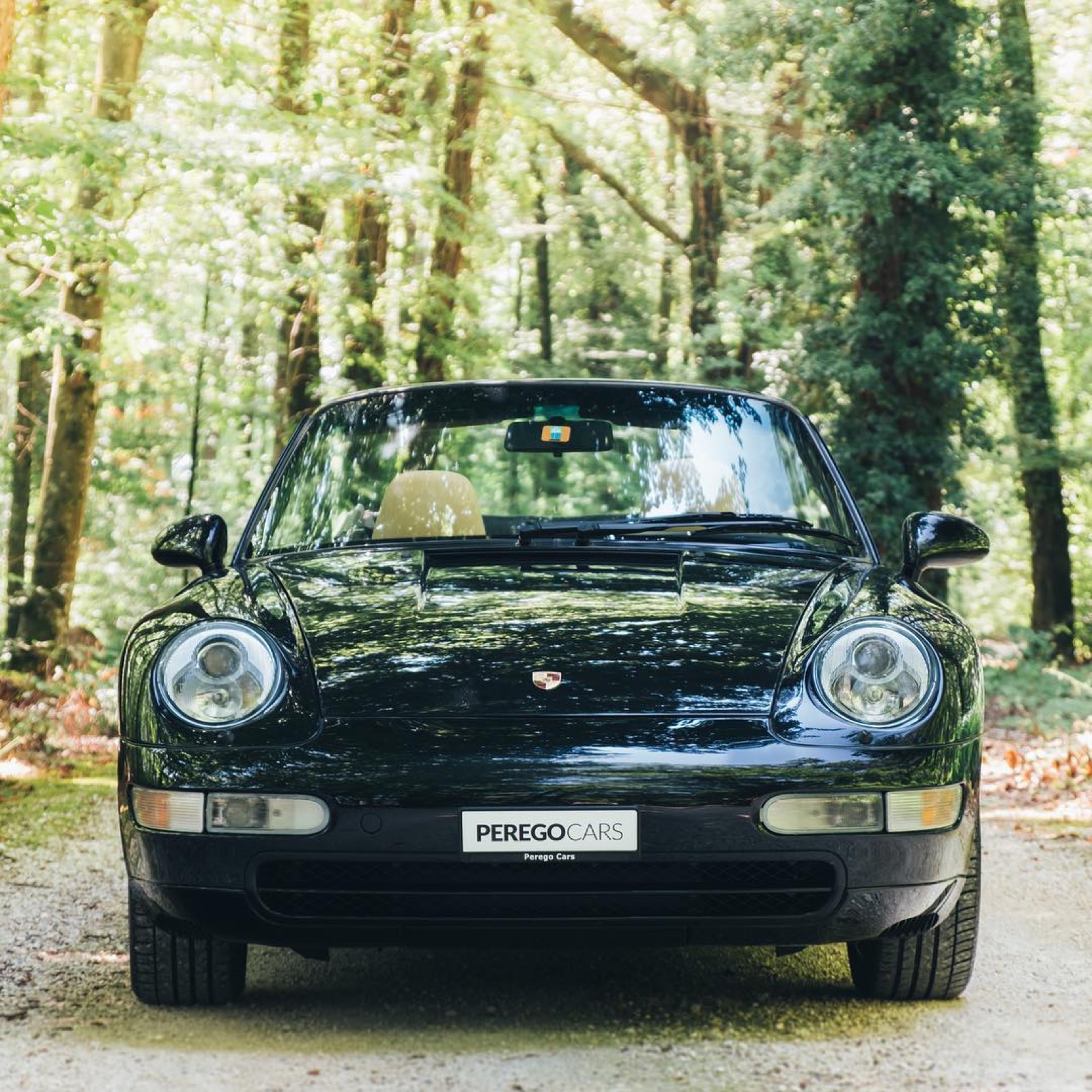 Porsche 911 Carrera Cabriolet (993)