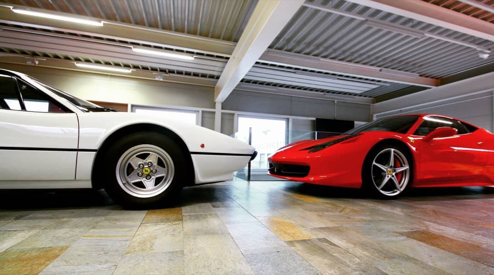 Ferrari 308 GTB et Ferrari 458 Italia