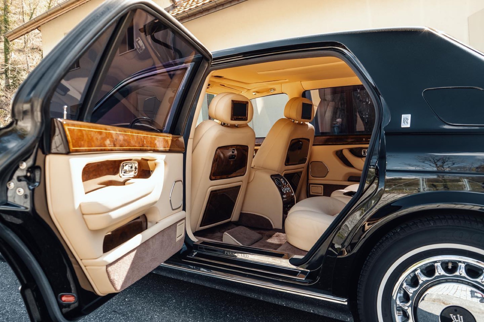 Rolls-Royce Silver Seraph Park Ward (empattement long)