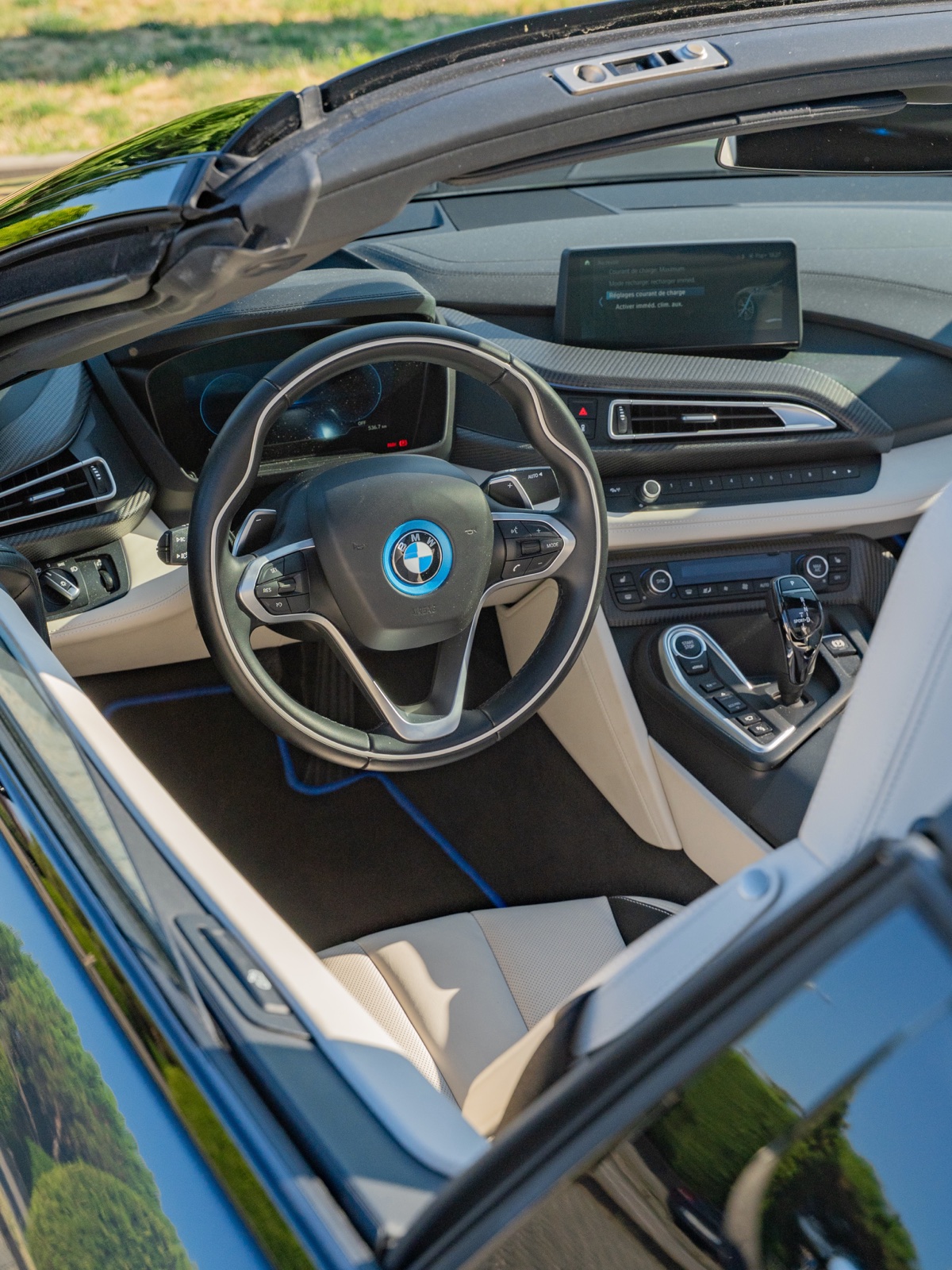BMW i8 Roadster