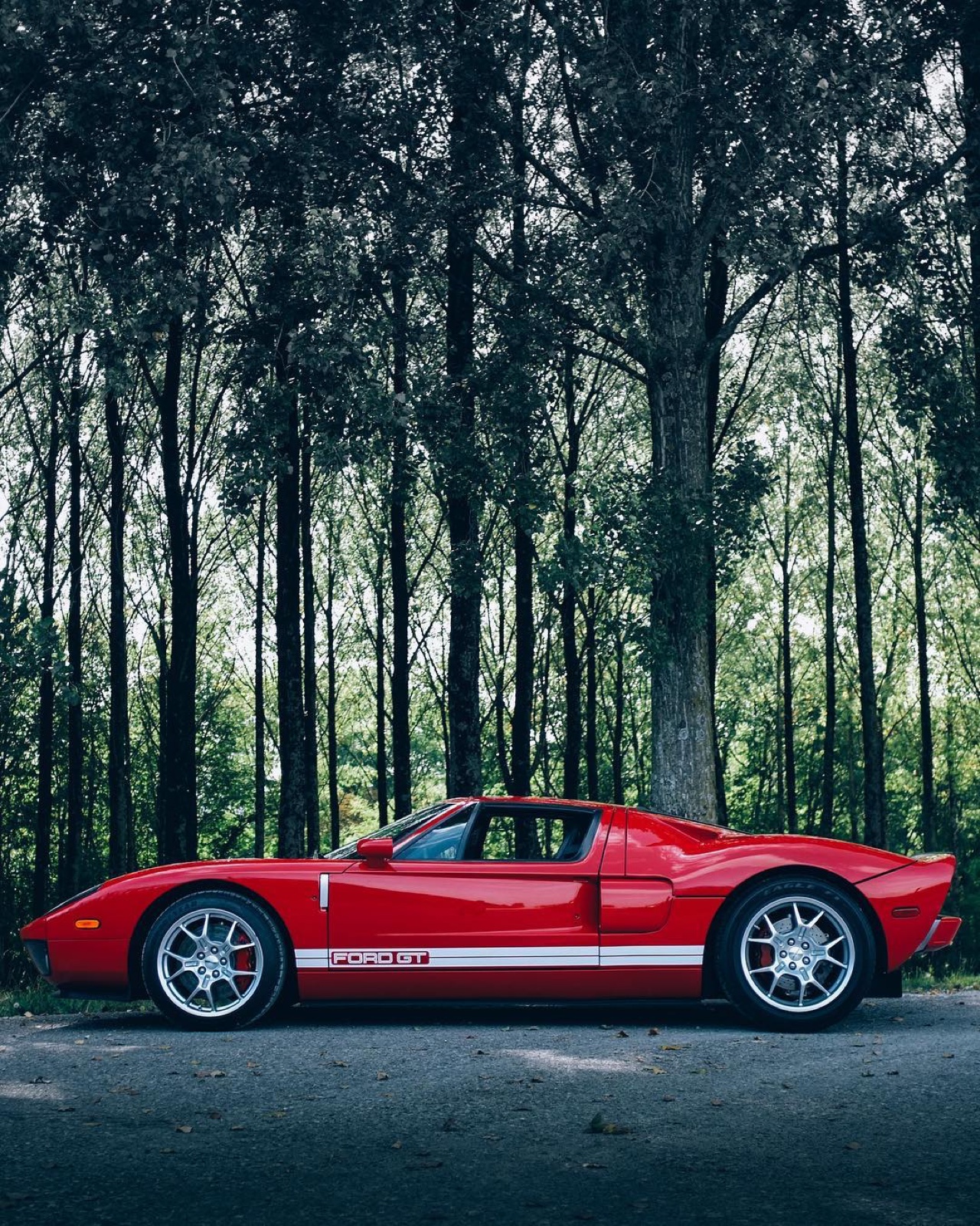 Ford GT (2005-2006)