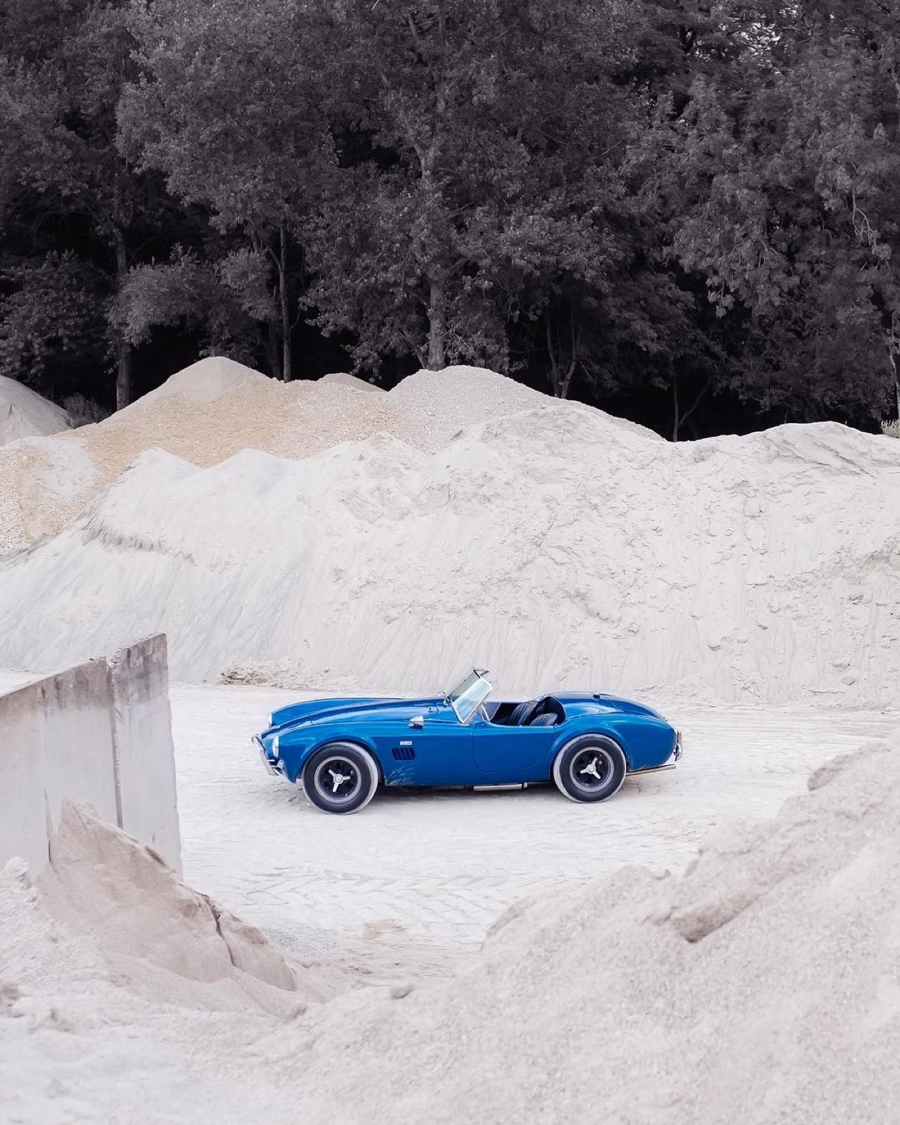 Roadster de type AC Cobra