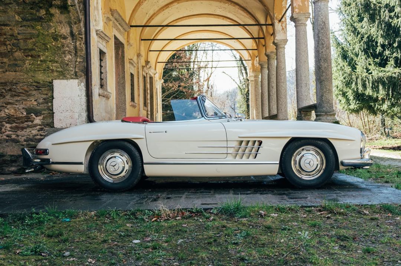 Mercedes-Benz 300 SL Roadster