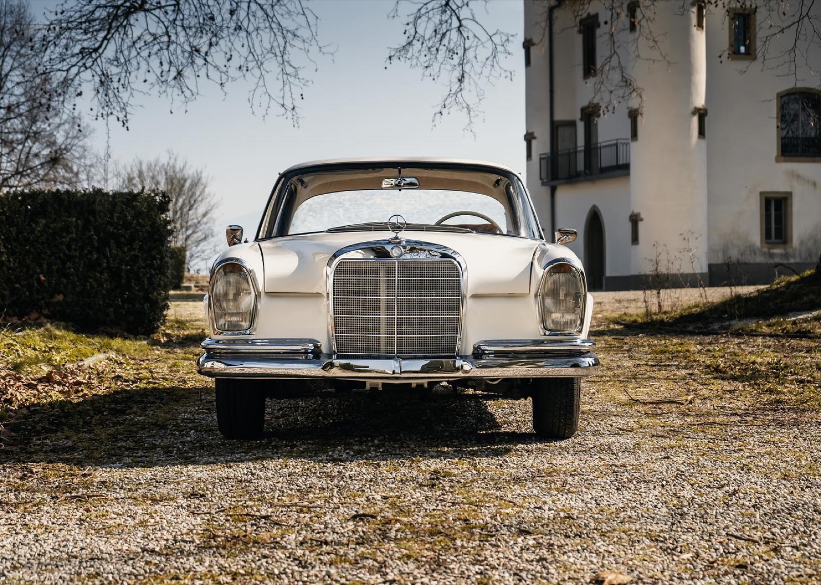 Mercedes-Benz 220 SE b Coupé (W111)