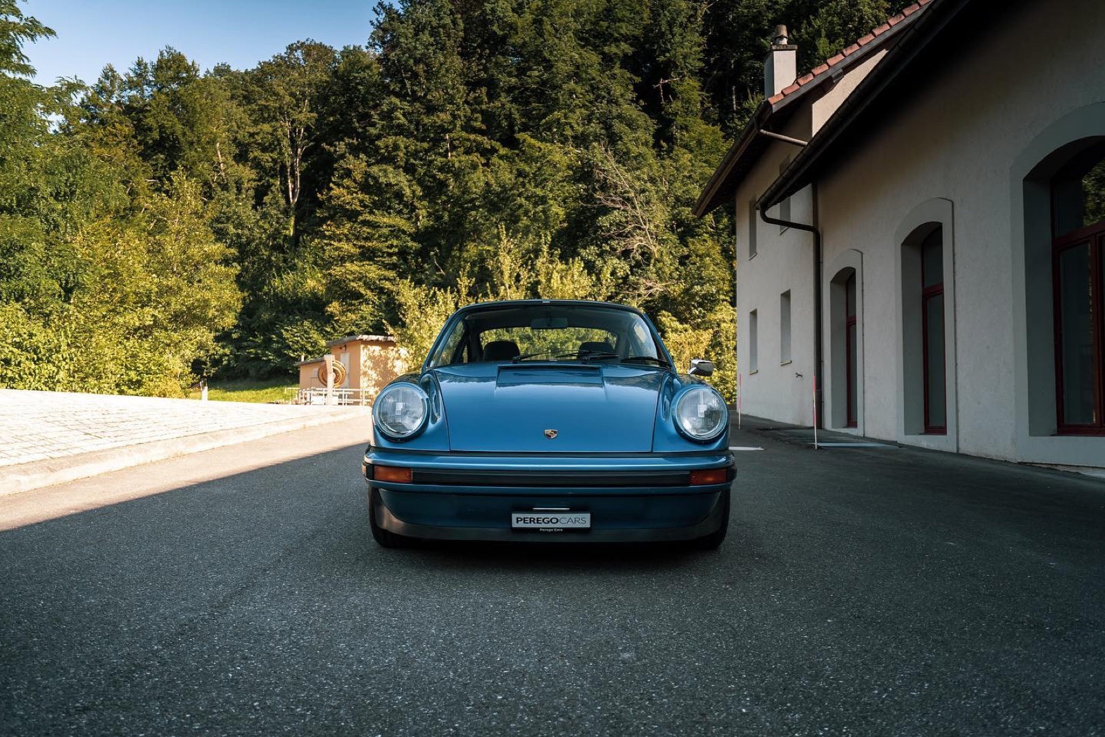 Porsche 911 Carrera (série G, pare-chocs à soufflets)