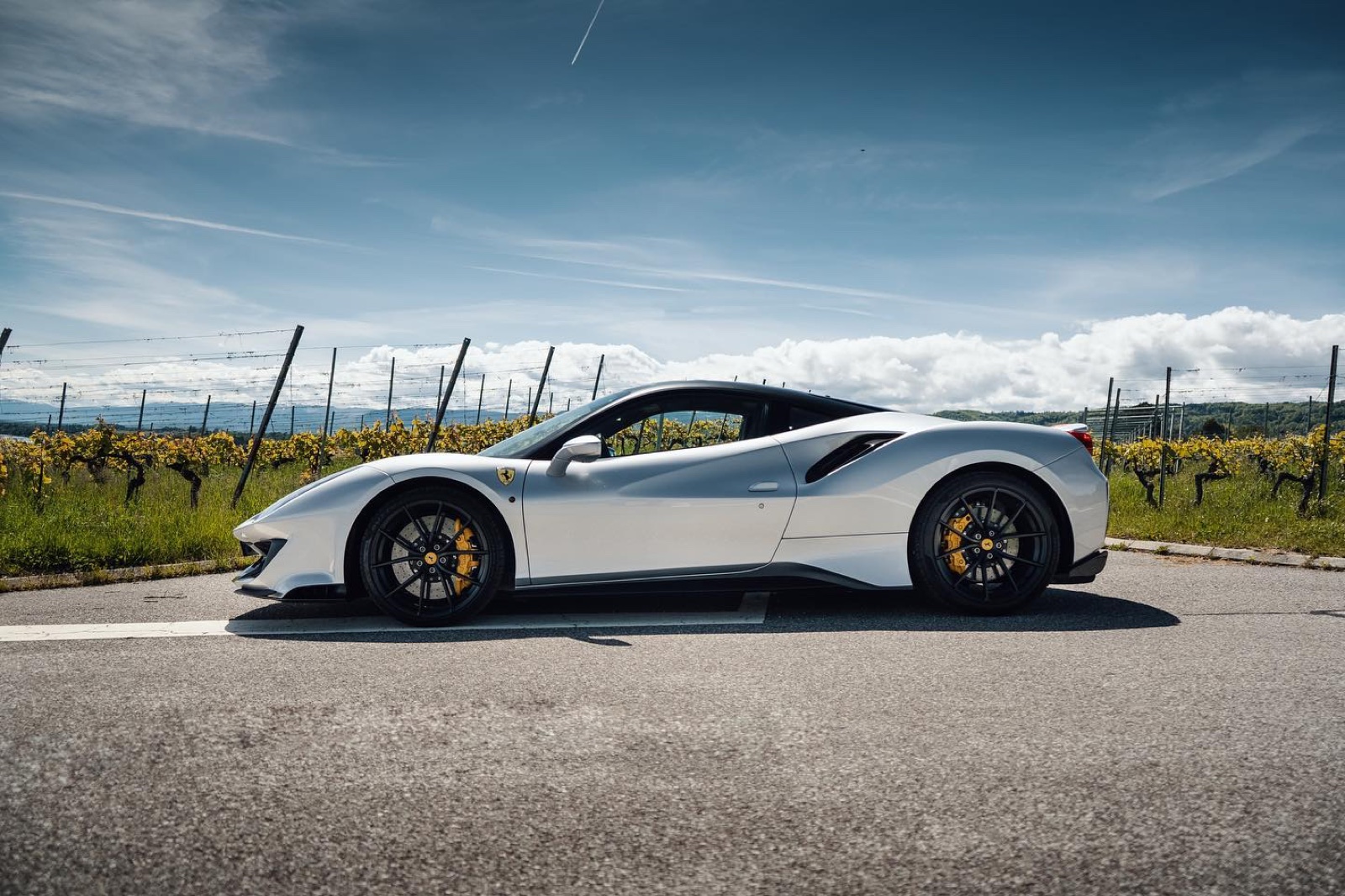 Ferrari 488 Pista
