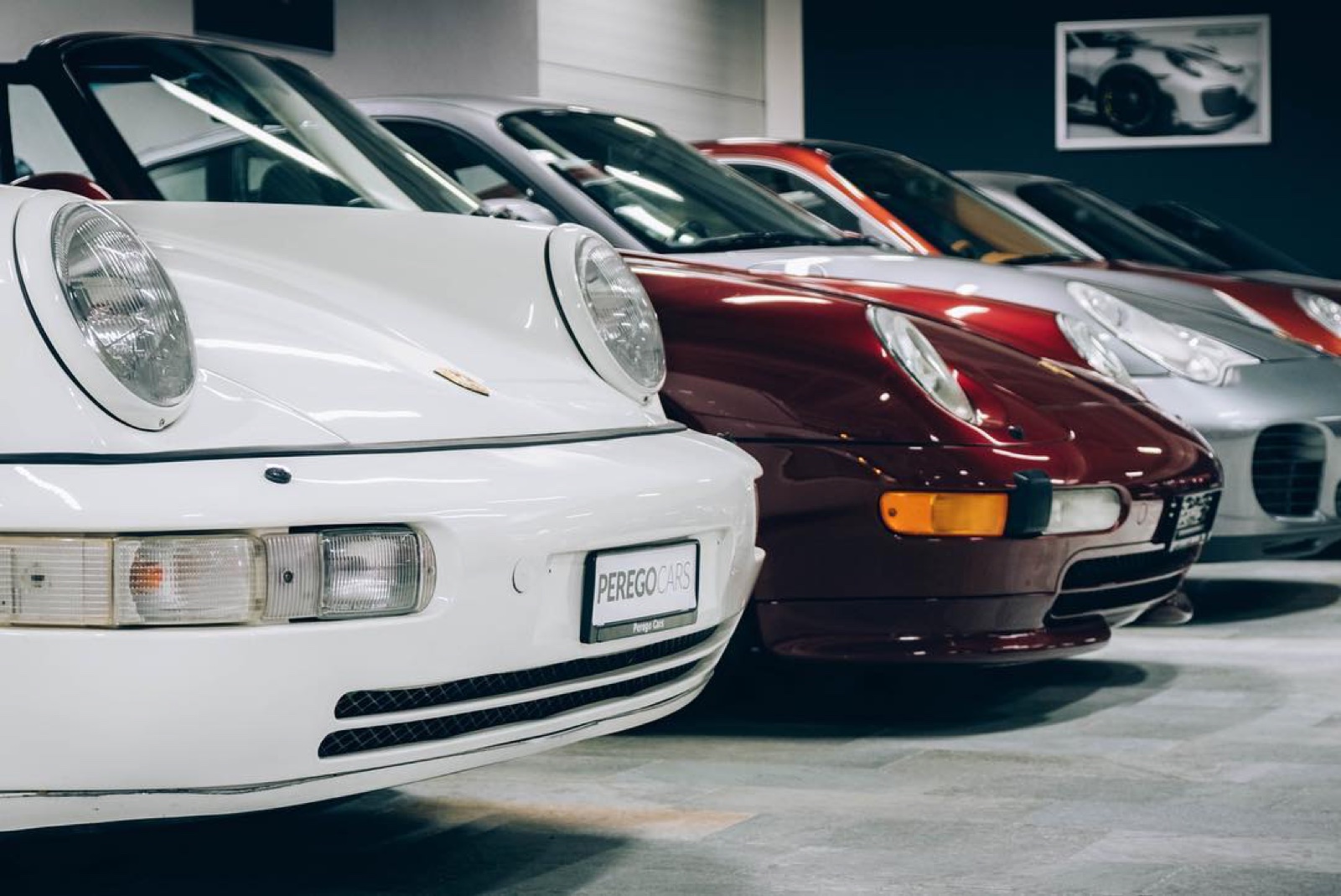 Exposition Porsche chez Perego Cars : Porsche 911 GT2 RS, 911 GT3 RS et 911 classiques