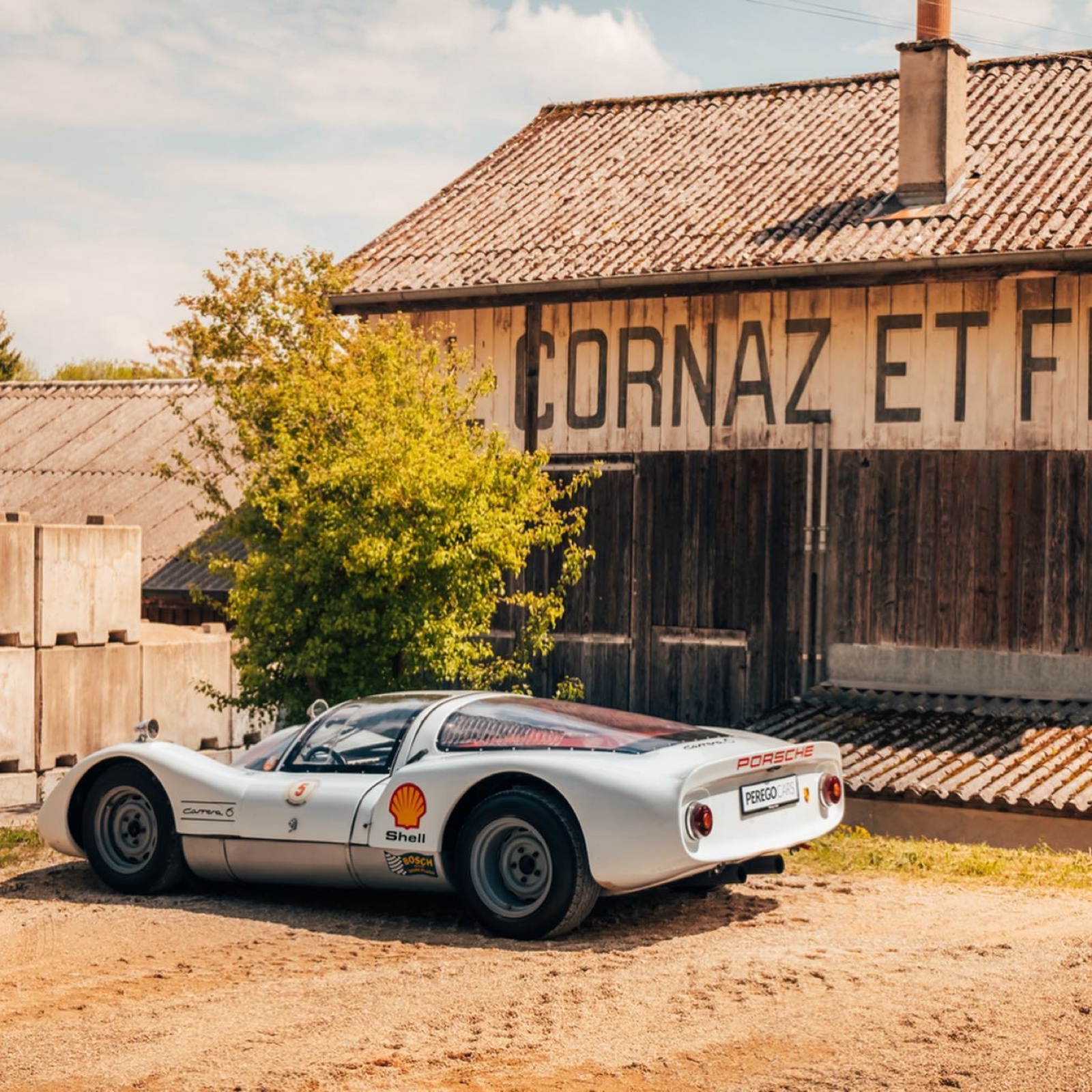 Porsche Carrera 6 ()
