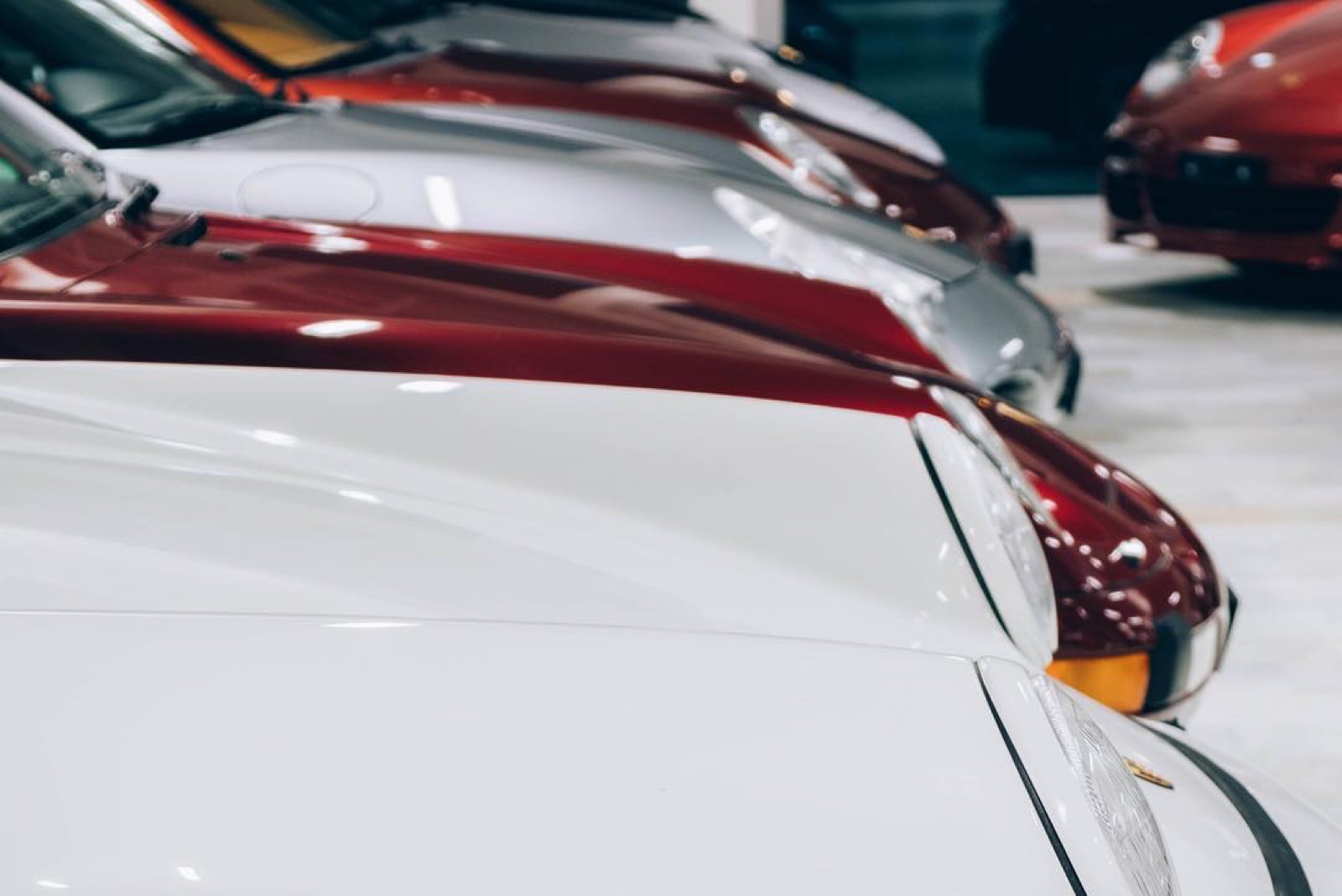 Exposition Porsche chez Perego Cars : Porsche 911 GT2 RS, 911 GT3 RS et 911 classiques