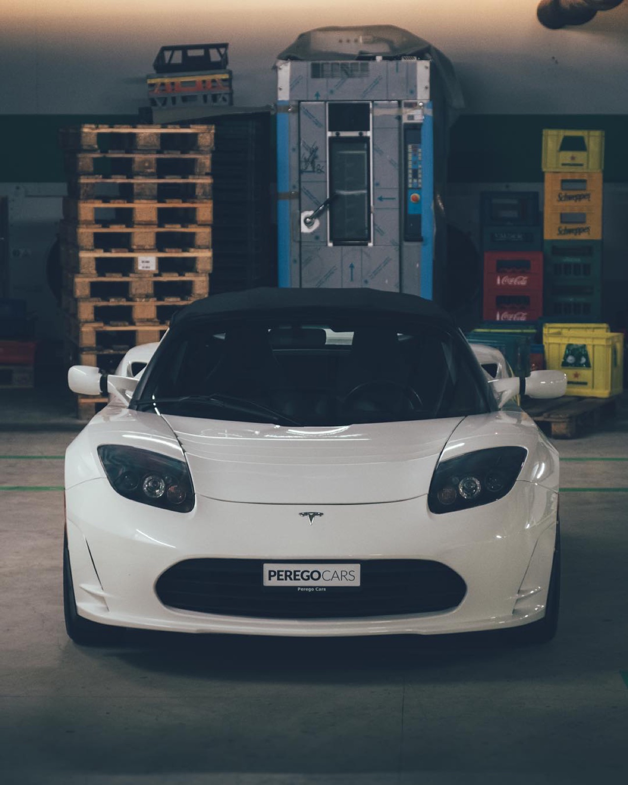 Tesla Roadster (2008-2012)