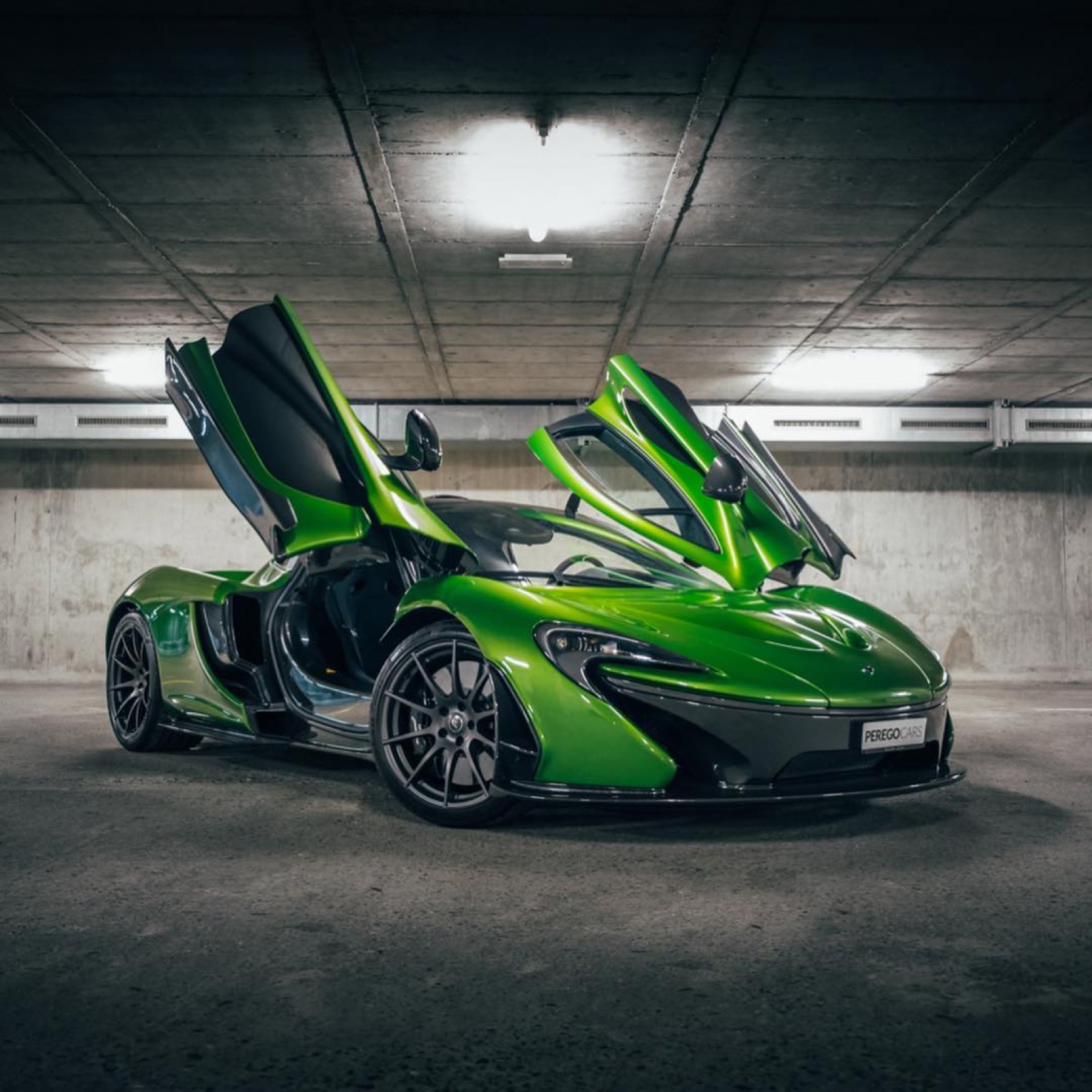 McLaren P1