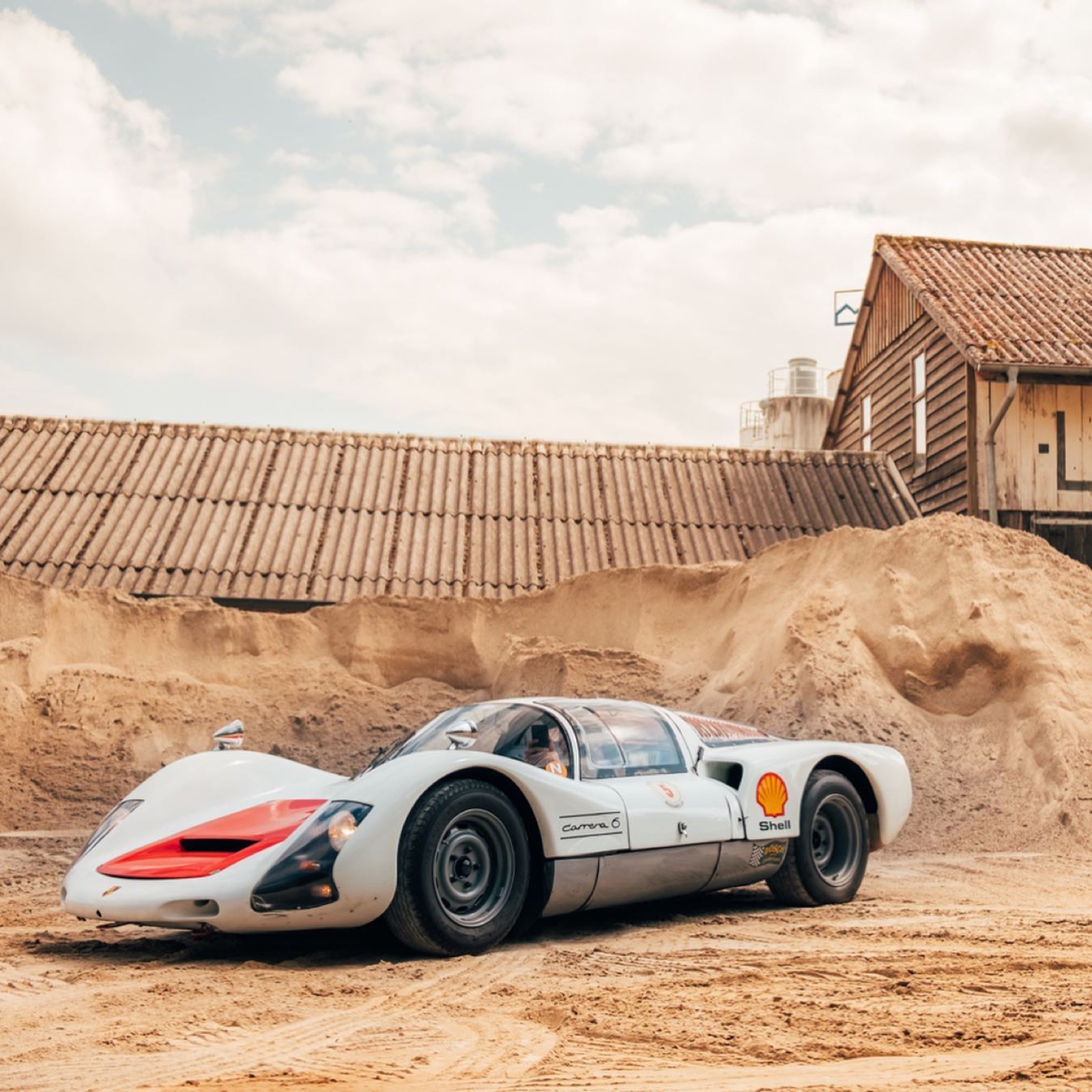 Porsche Carrera 6 ()