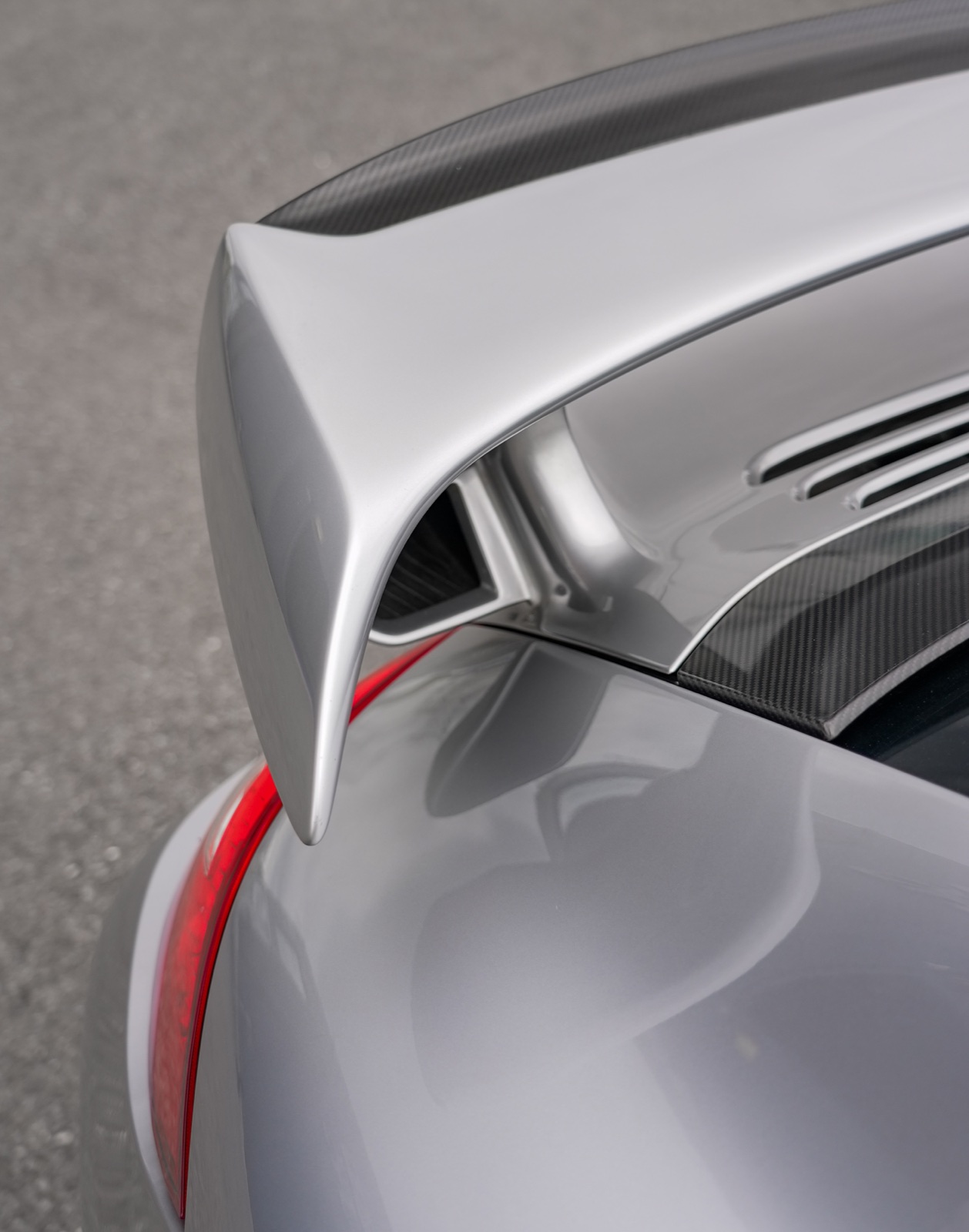 Porsche 911 GT2 RS (997.2)