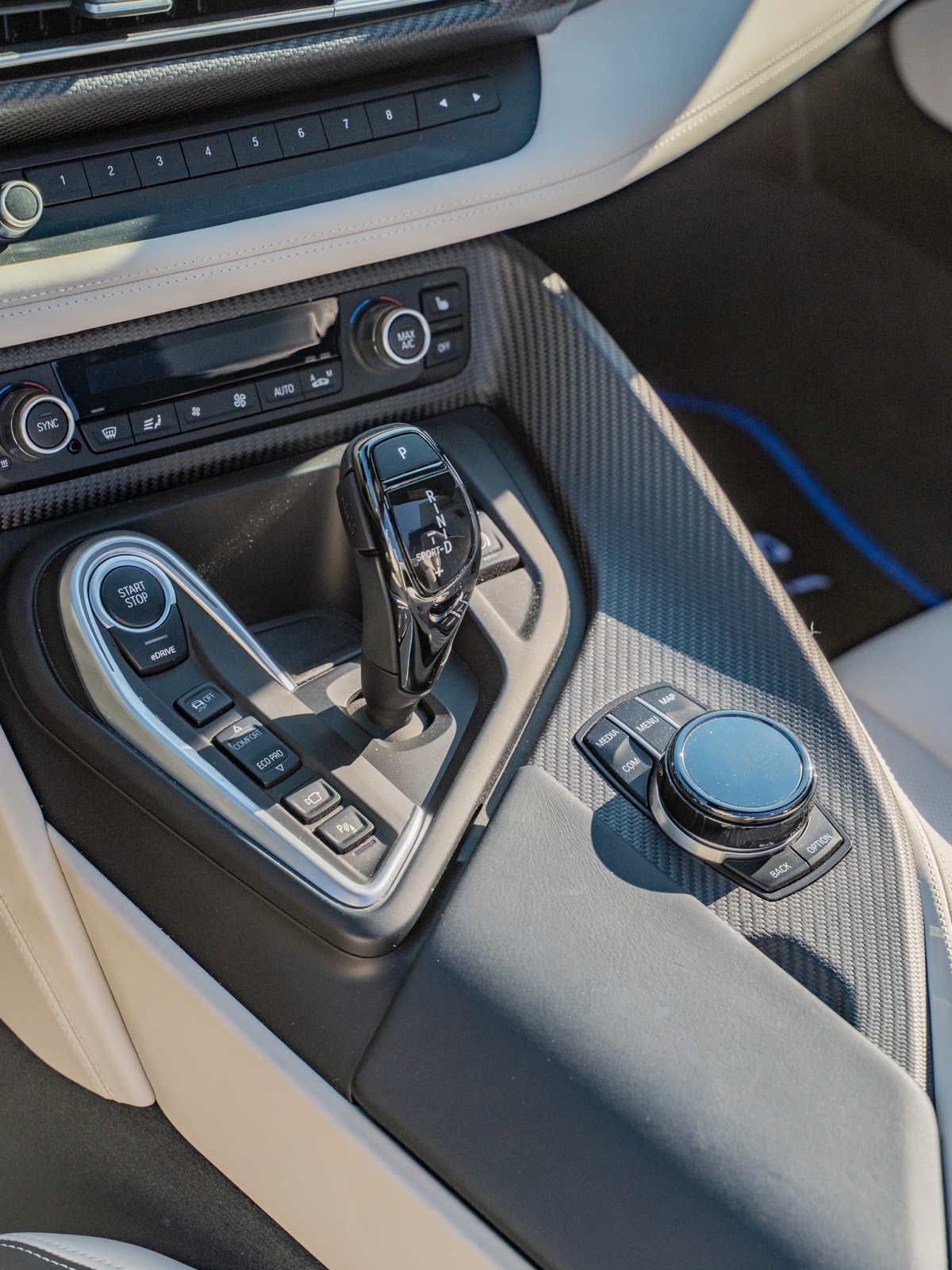 BMW i8 Roadster
