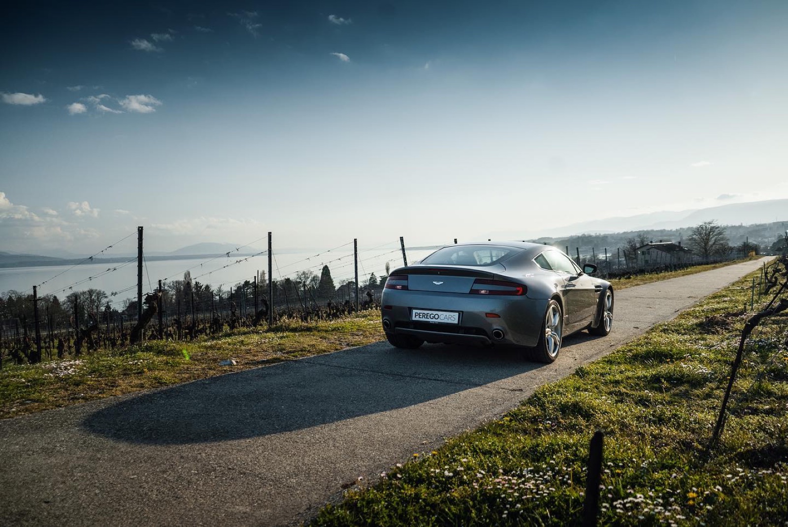 Aston Martin V8 Vantage Coupé