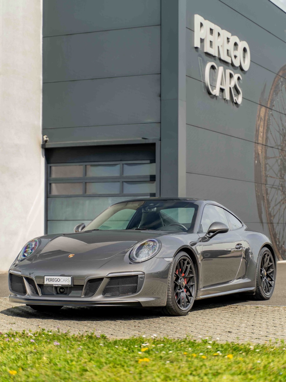 Porsche 911 Carrera GTS (991.2)