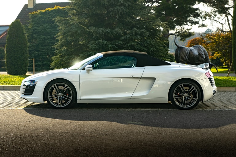 Audi R8