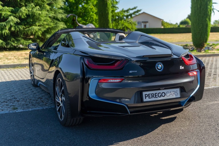 Bmw i8