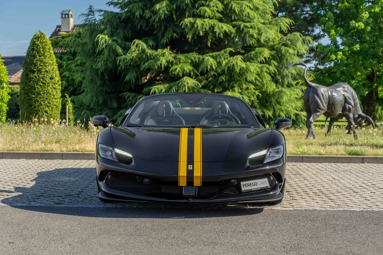 Ferrari 296
