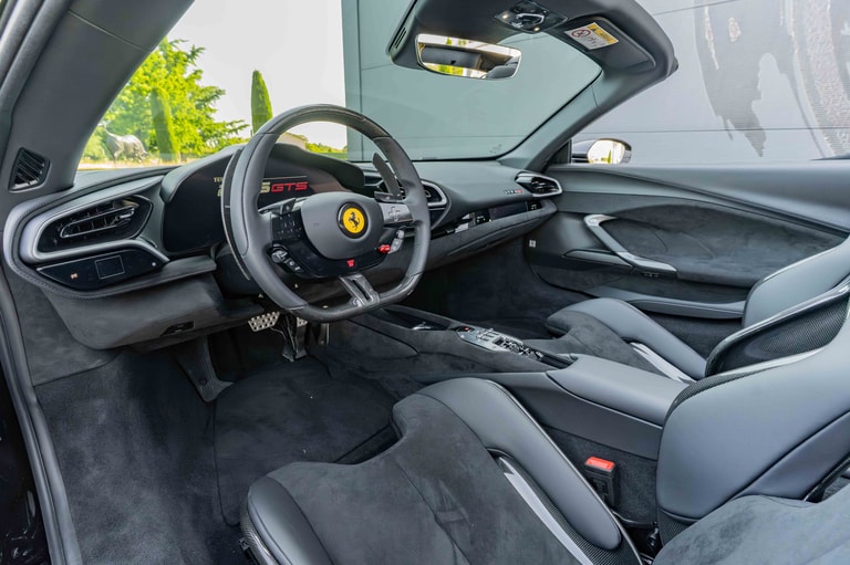 Ferrari 296