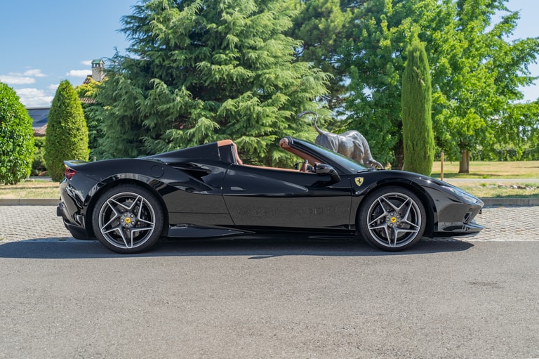 Ferrari F8