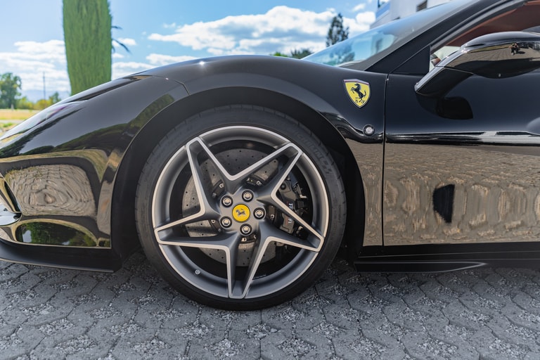 Ferrari F8