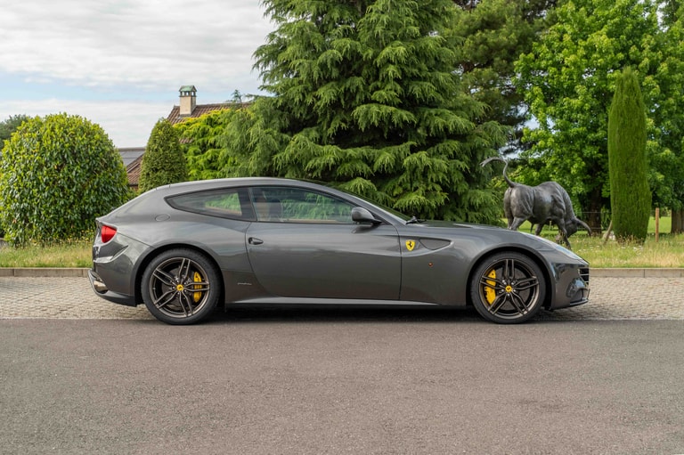 Ferrari FF
