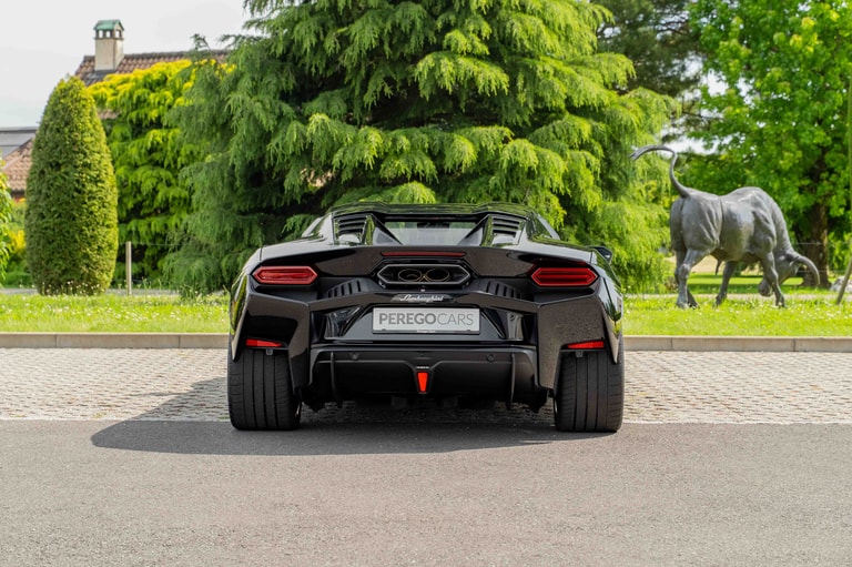 Lamborghini TEMERARIO