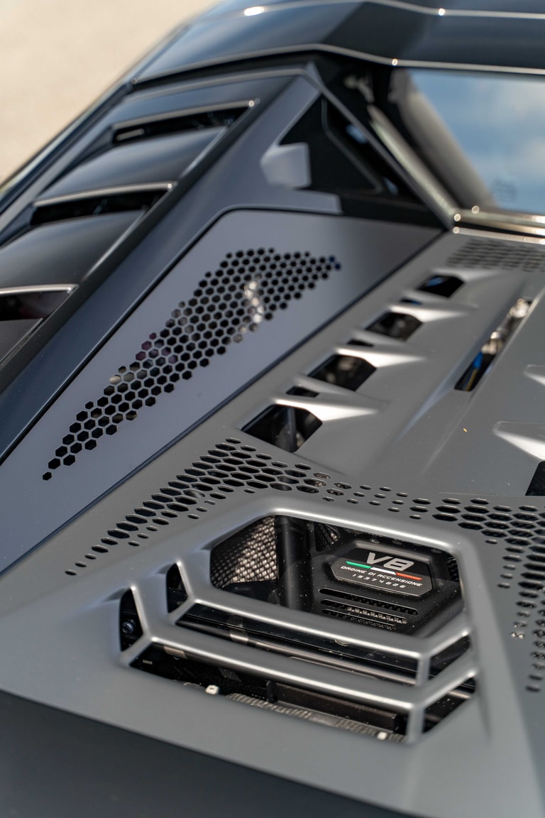 Lamborghini TEMERARIO