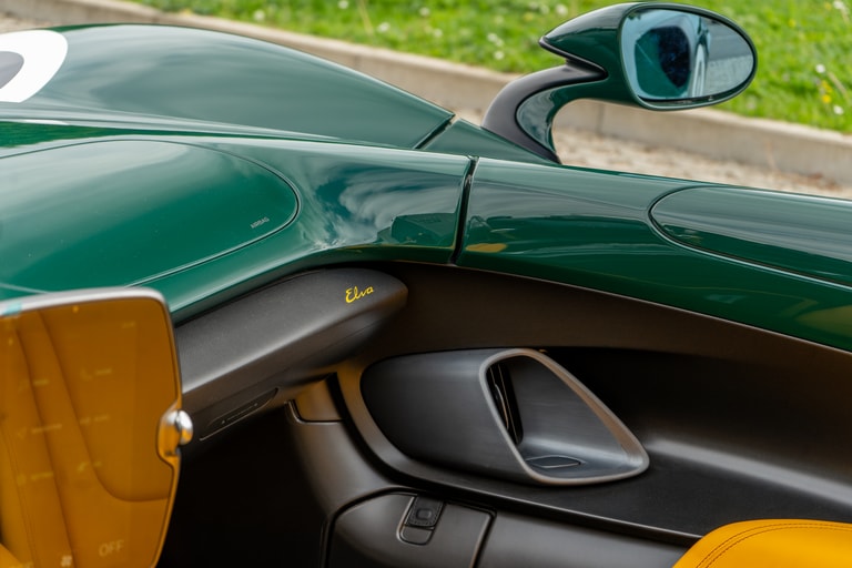 Mclaren Elva - 1 of 149