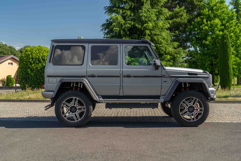 Mercedes-Benz G 500